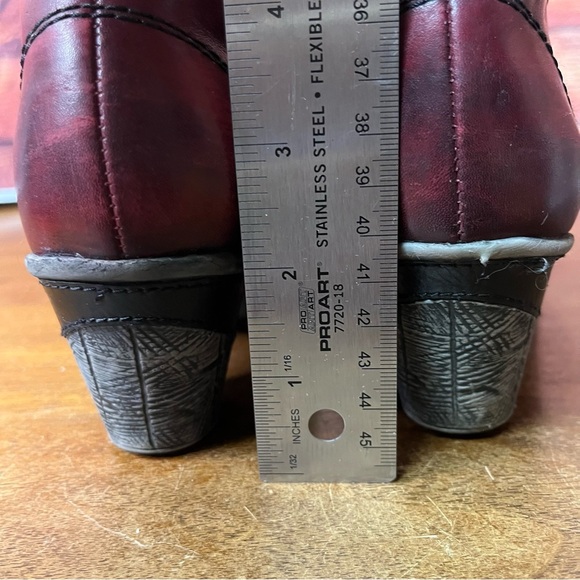 Remonte Cheyenne 87 Burgundy & Black Ankle Boots - Picture 11 of 16